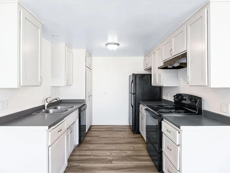 55110 Airlane Dr #2A — Photo 1