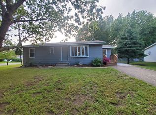 1 Appaloosa Ln SE, Isanti, MN 55040