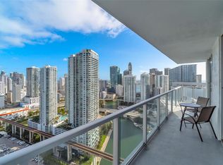 185 SW 7th St APT 3811, Miami, FL 33130