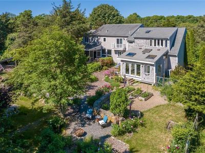 517 Lake Rd, Tiverton, RI, 02878