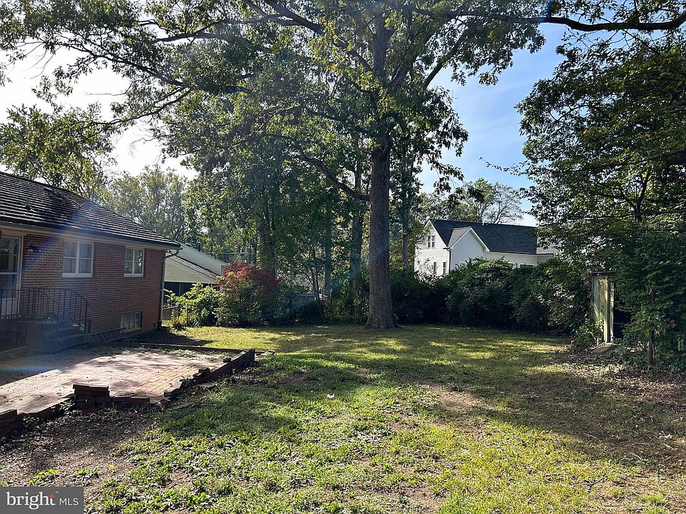 2nd image of 8112 Ellet Rd