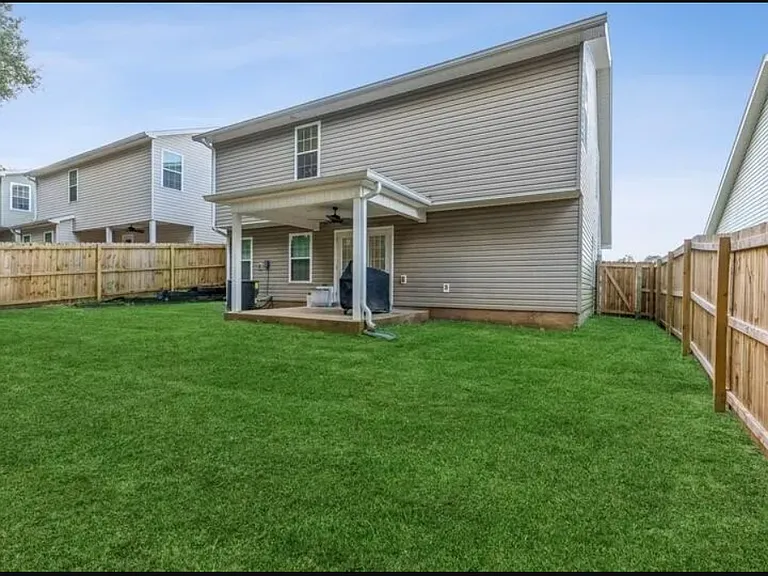 234 Wainwright Dr — Photo 5