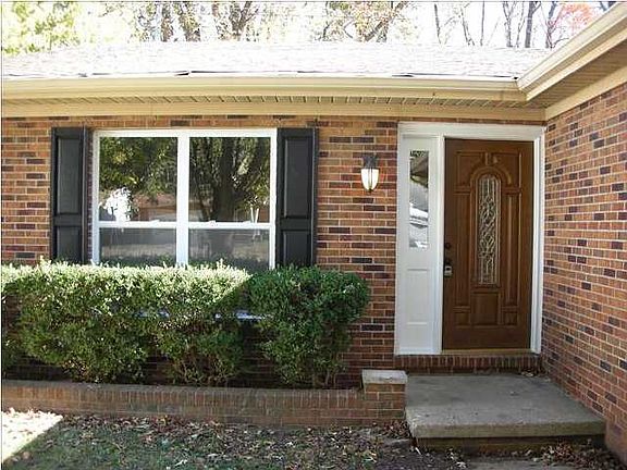 4th image of 800 Audubon Dr