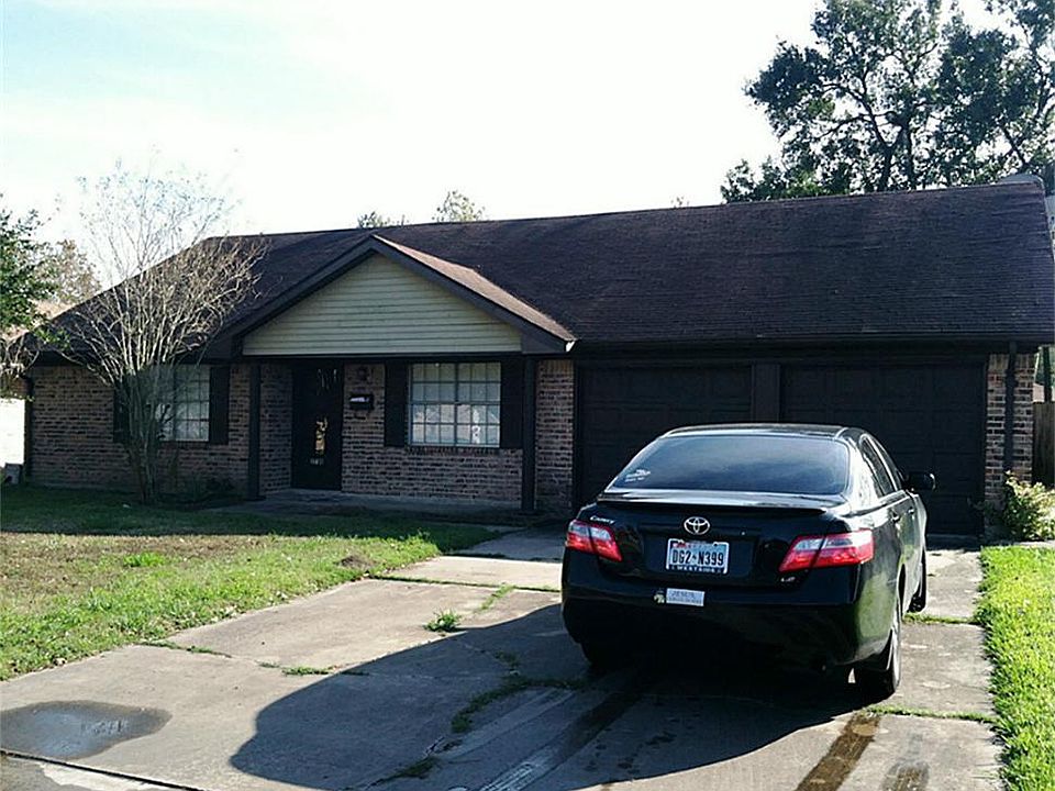1st image of 2730 Coy Dr