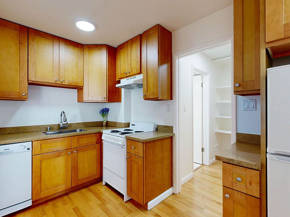 1st image of 657 Kansas St #410