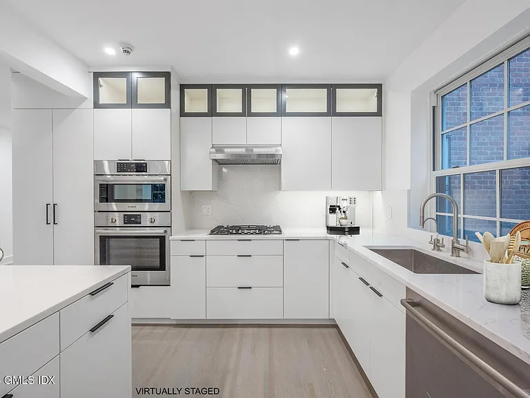 20 Church St #A24 — Photo 10