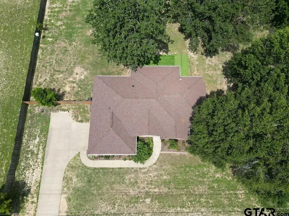 17211 Cory Ray Ln, Lindale, TX 75771