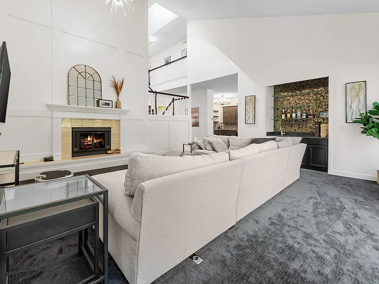 11730 Vista Dr — Photo 1