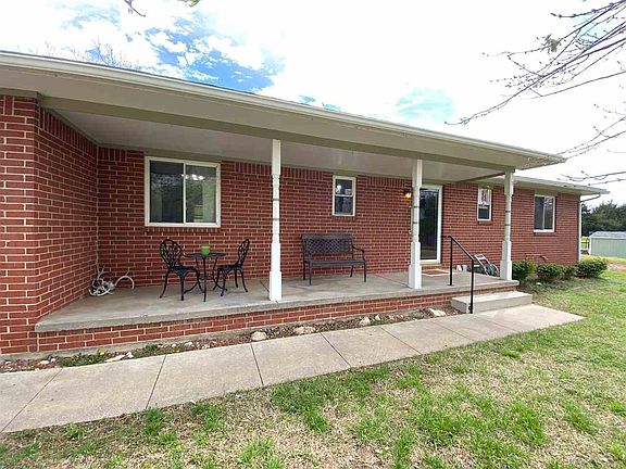 2nd image of 29646 Eastridge Dr