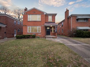 204 Catalpa Dr, Royal Oak, MI