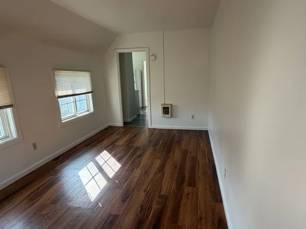 107 SE 9th St, 107 SE 9th St #4, Pendleton, OR 97801