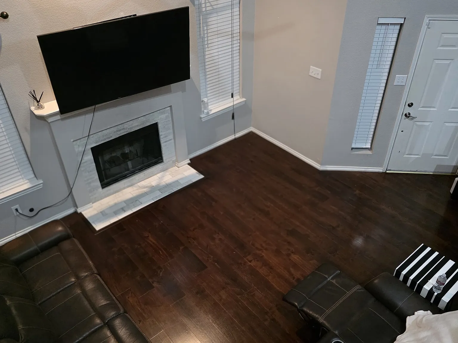 6736 Hillhaven Dr — Photo 3