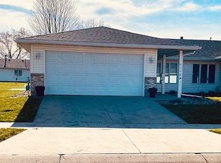 2136 McQuillan Ct SE, Rochester, MN 55904