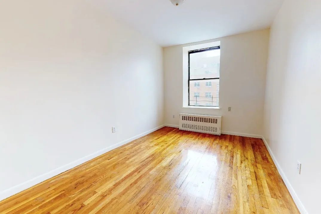 117 West 116th Street — Photo 4