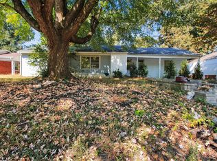 989 McPherson Dr, Madisonville, KY
