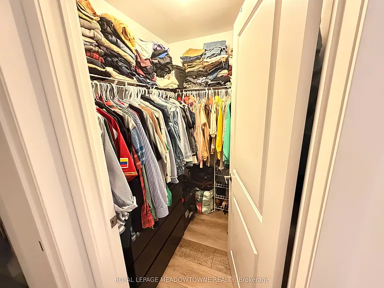 460 Dundas St E #801 — Photo 10
