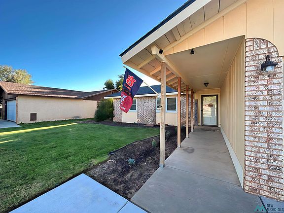 2nd image of 412 Merrill Dr