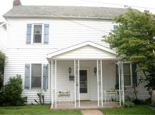 610 Park St, Connellsville, PA 15425