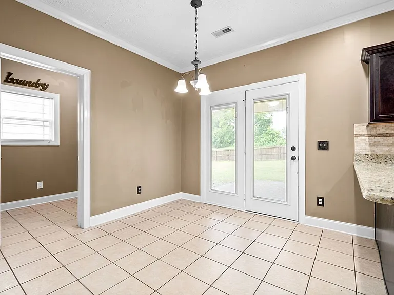 1170 Dygert Ct — Photo 16