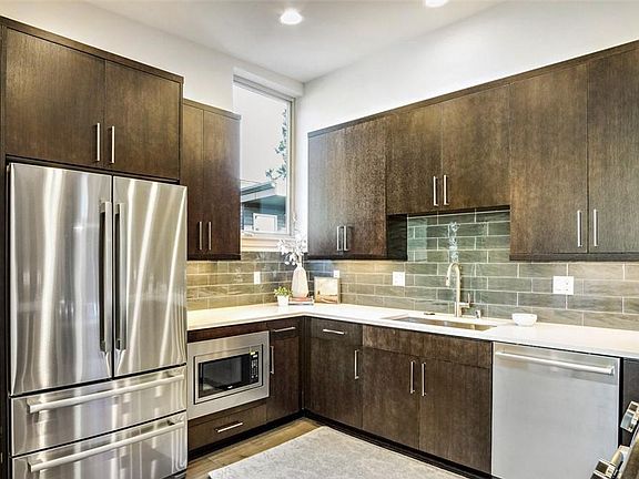 French door fridge with 2 freezer drawers