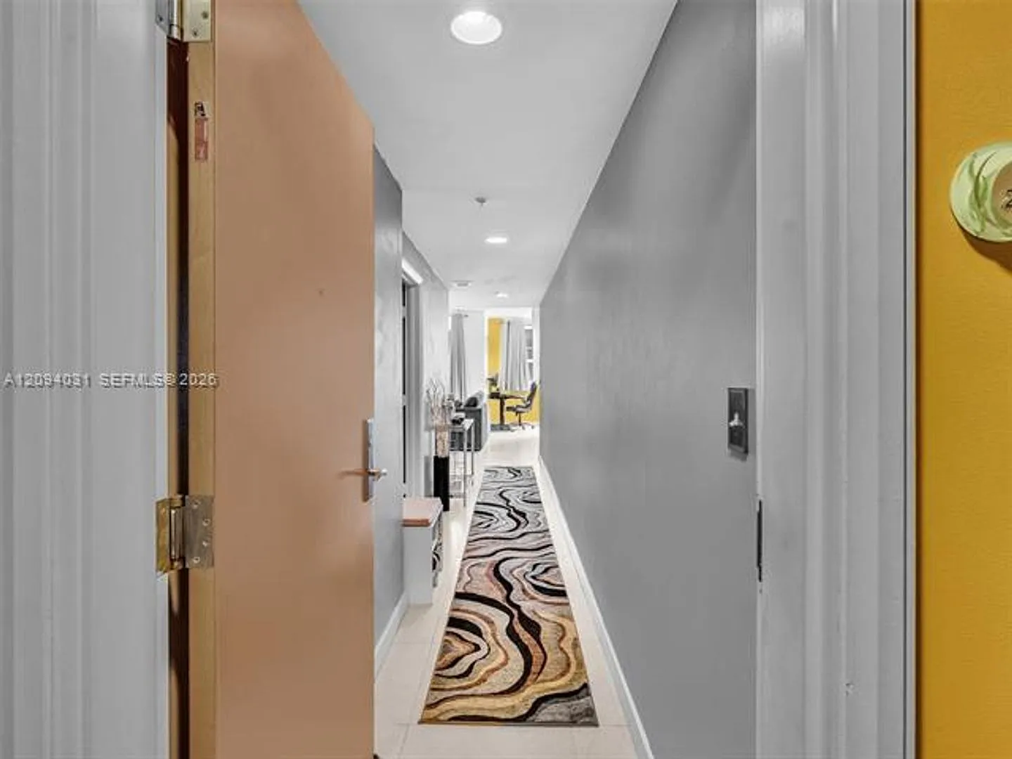 253 NE 2nd St cu-2208, Miami, FL 33132 — Photo 3