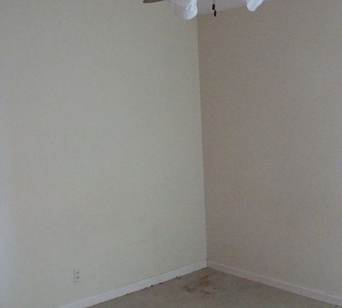 3rd image of 1002 E 145th Pl S