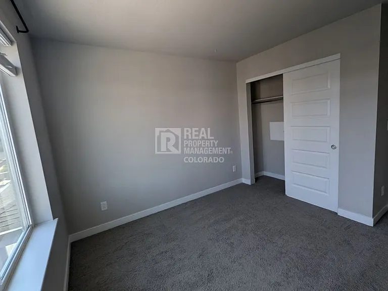 2378 S Troy Ct — Photo 14