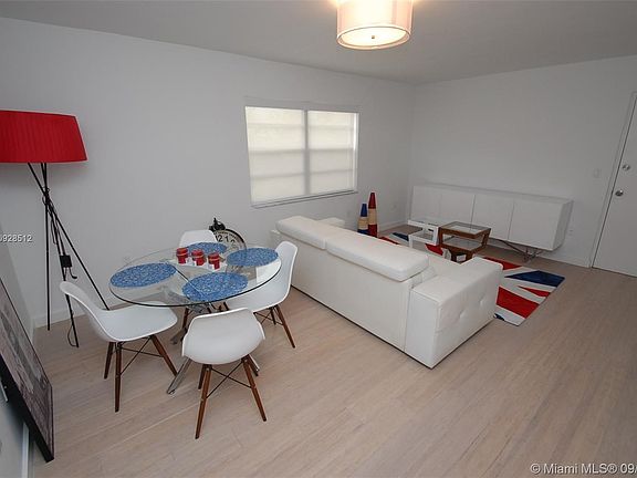 3rd image of 619 Euclid Ave APT 2A