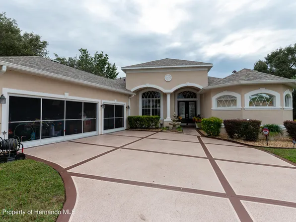 3388 Cedar Crest Loop, Spring Hill, FL 34609