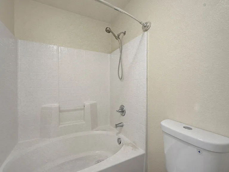 3952 Badgerbrook St — Photo 29
