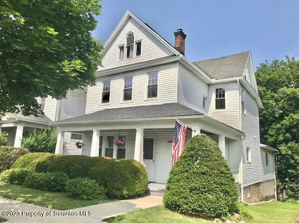 1045 Taylor Ave, Scranton, PA 18510