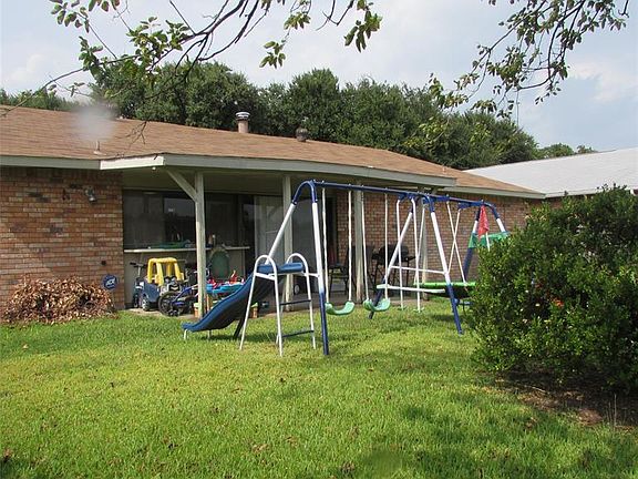 5th image of 329 Parkvale Ln