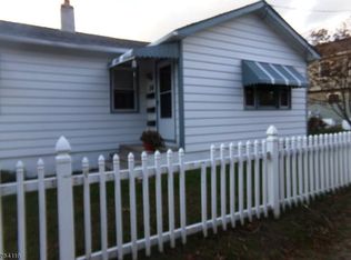 14 Haskell Ave, Haskell, NJ 07420