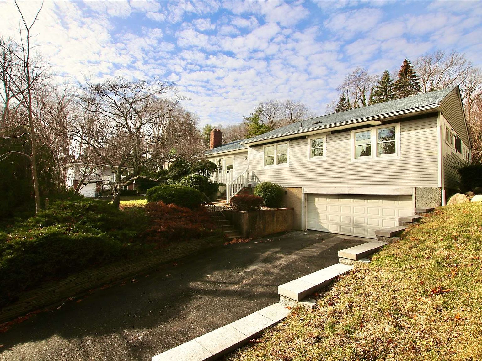 59 Lake Avenue, Mill Neck, NY 11765 Zillow