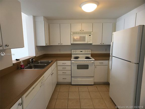 3rd image of 1250 S Miami Ave APT 1811