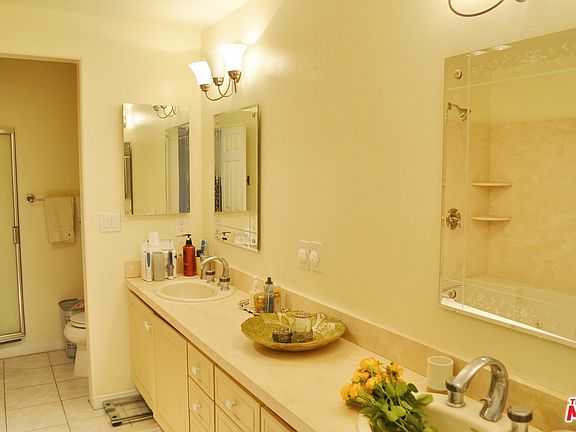 5th image of 810 S Lucerne Blvd APT 303