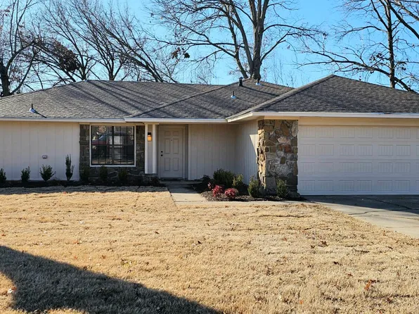 9712 Apple Gate Dr, Fort Smith, AR 72903