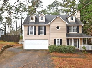 215 Grayland Creek Dr, Lawrenceville, GA 30046
