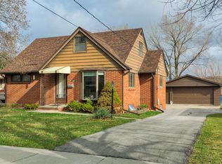 1510 Henderson Ave, Des Moines, IA 50316