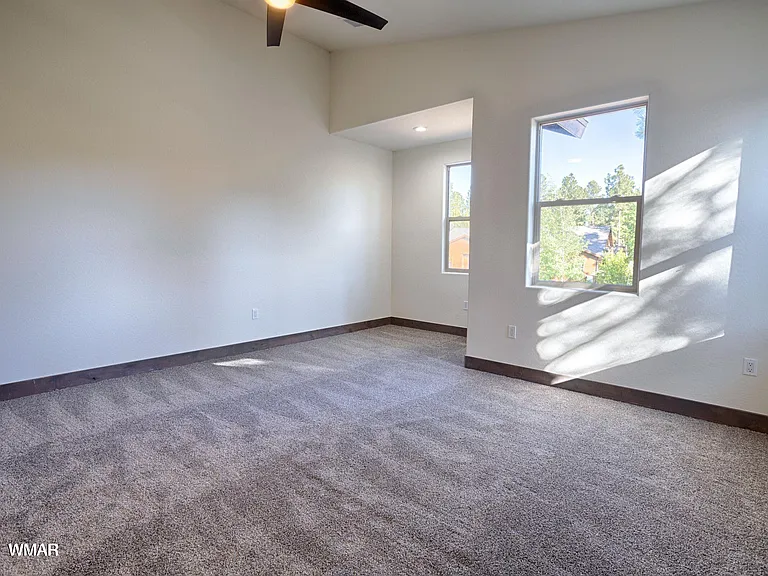 2960 W Villa Loop — Photo 29