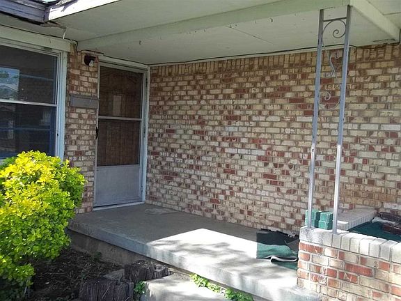 3rd image of 3808 NW Euclid Ave