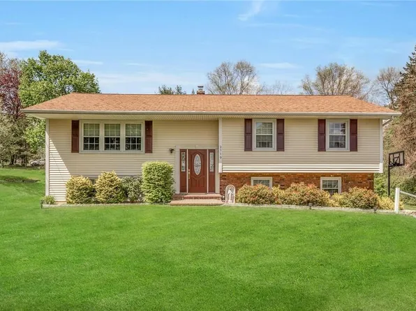 2710 Crompond Road, Yorktown Heights, NY 10598