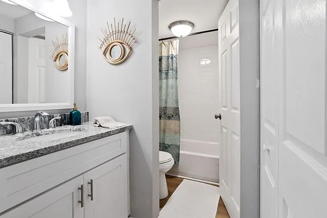7500 Sussex Ave #12 — Photo 11