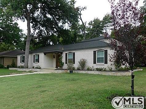 1st image of 3501 S Glenbrook Dr