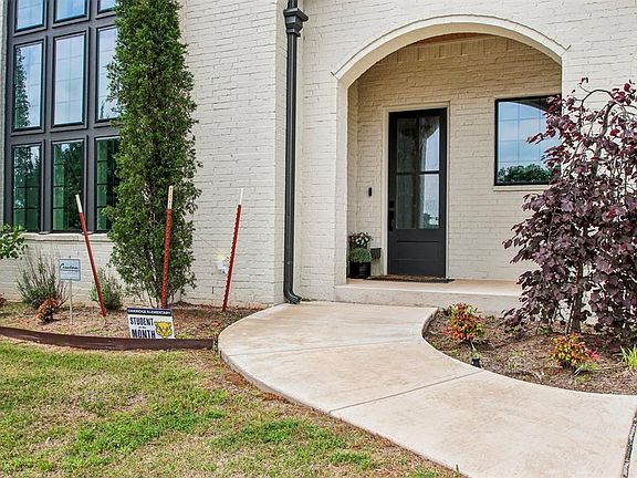 3rd image of 3387 Red Ridge Dr