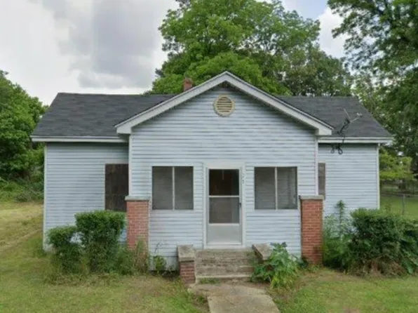 305 N School St, Dermott, AR 71638