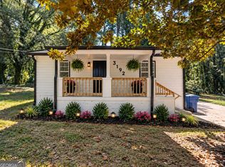 3192 Oakcliff Rd NW, Atlanta, GA 30311