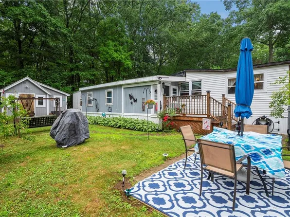 59 Hillside Dr, Burrillville, RI 02839