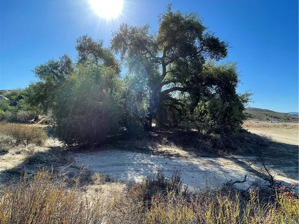 141516 Milpas Kino Rd, Hemet, CA 92544