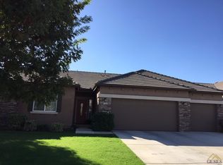 11515 Sangrado Dr, Bakersfield, CA